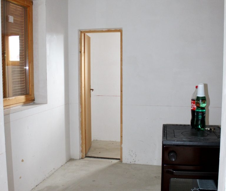 Kuća ID 703 9
