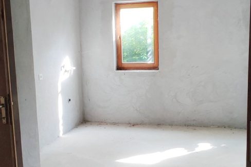 Kuća ID 708 8